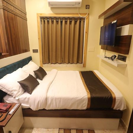 Mohar Residency Hotel Kolkata Exterior photo