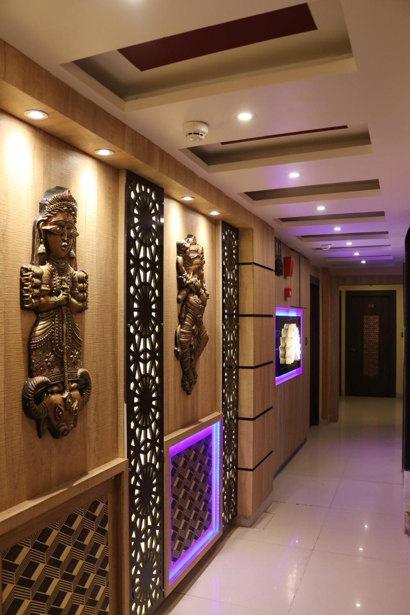 Mohar Residency Hotel Kolkata Exterior photo