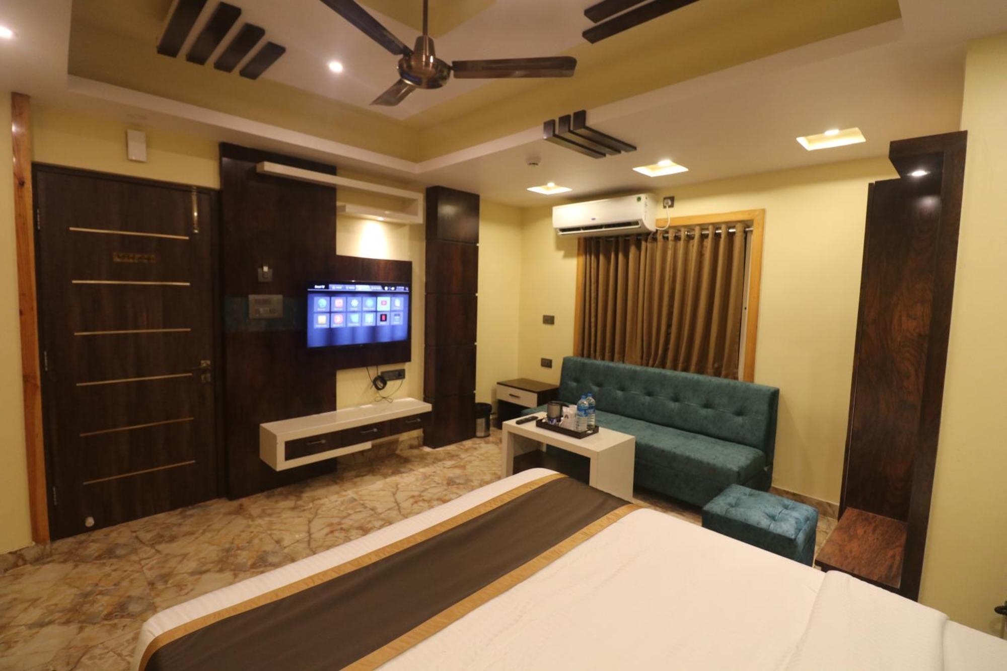 Mohar Residency Hotel Kolkata Exterior photo