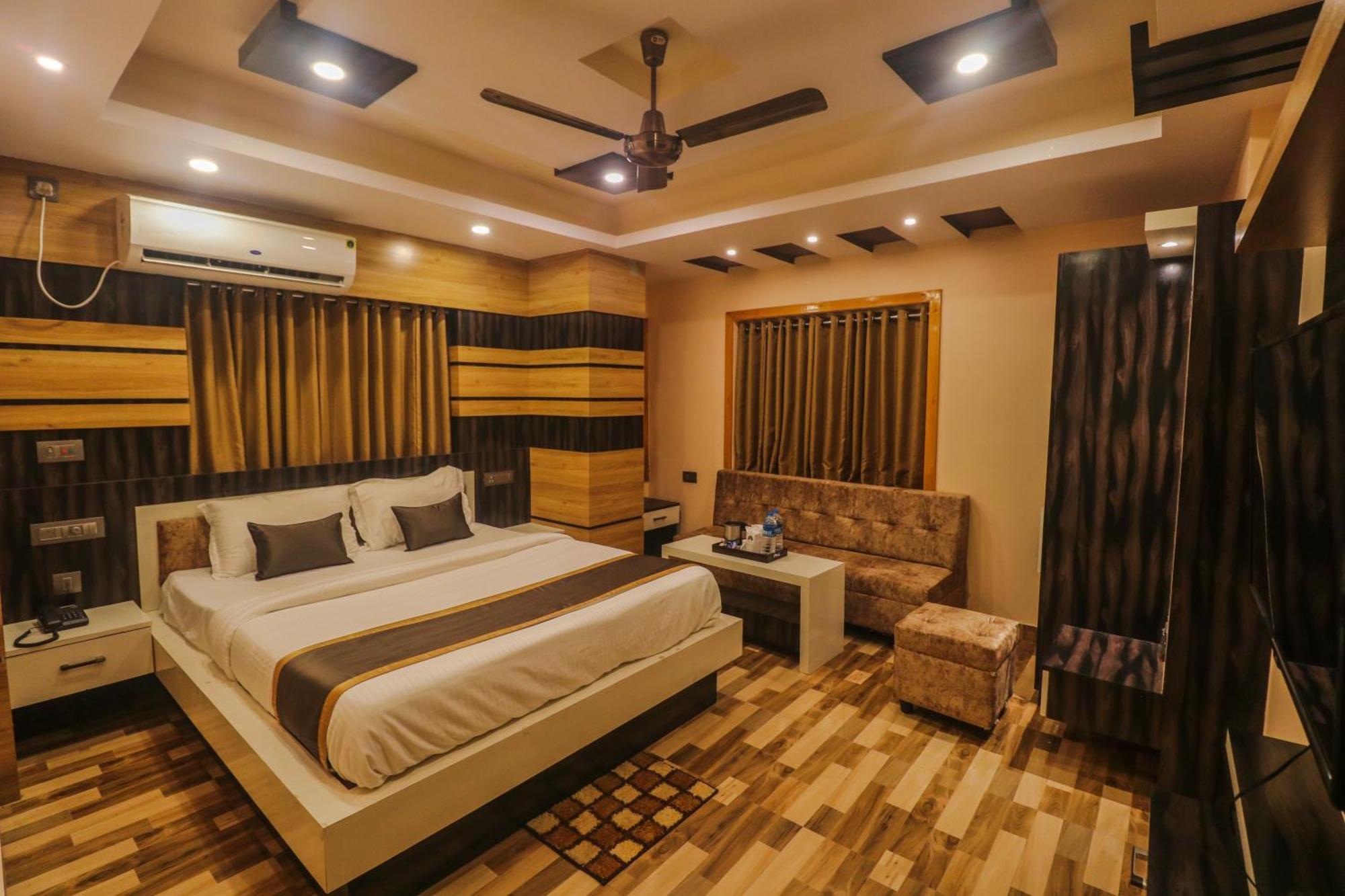 Mohar Residency Hotel Kolkata Exterior photo